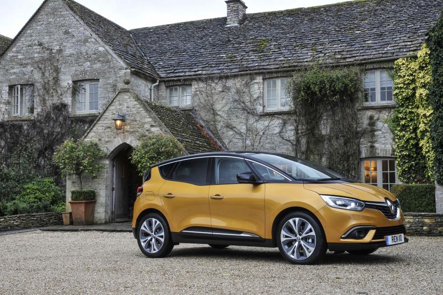  Renault Scenic 2016 года  (UK) (фото 29 из 32)